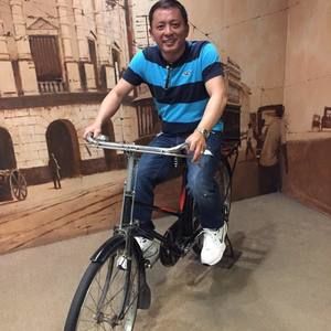 Meet your Posher, Ken